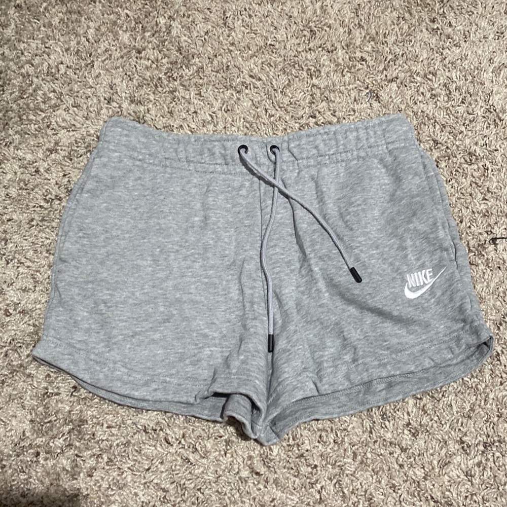 Nike grey shorts